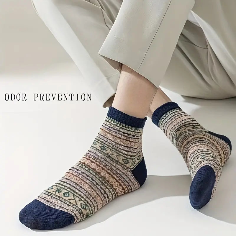 (5 Pairs) Women's Fashion Ethnic Striped Socks – Breathable & Comfortable Casual Socks for All-Season Outdoor Wear