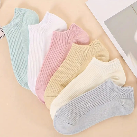 1 Pair of Soft & Breathable Solid Pastel Cotton Ankle Socks for Women
