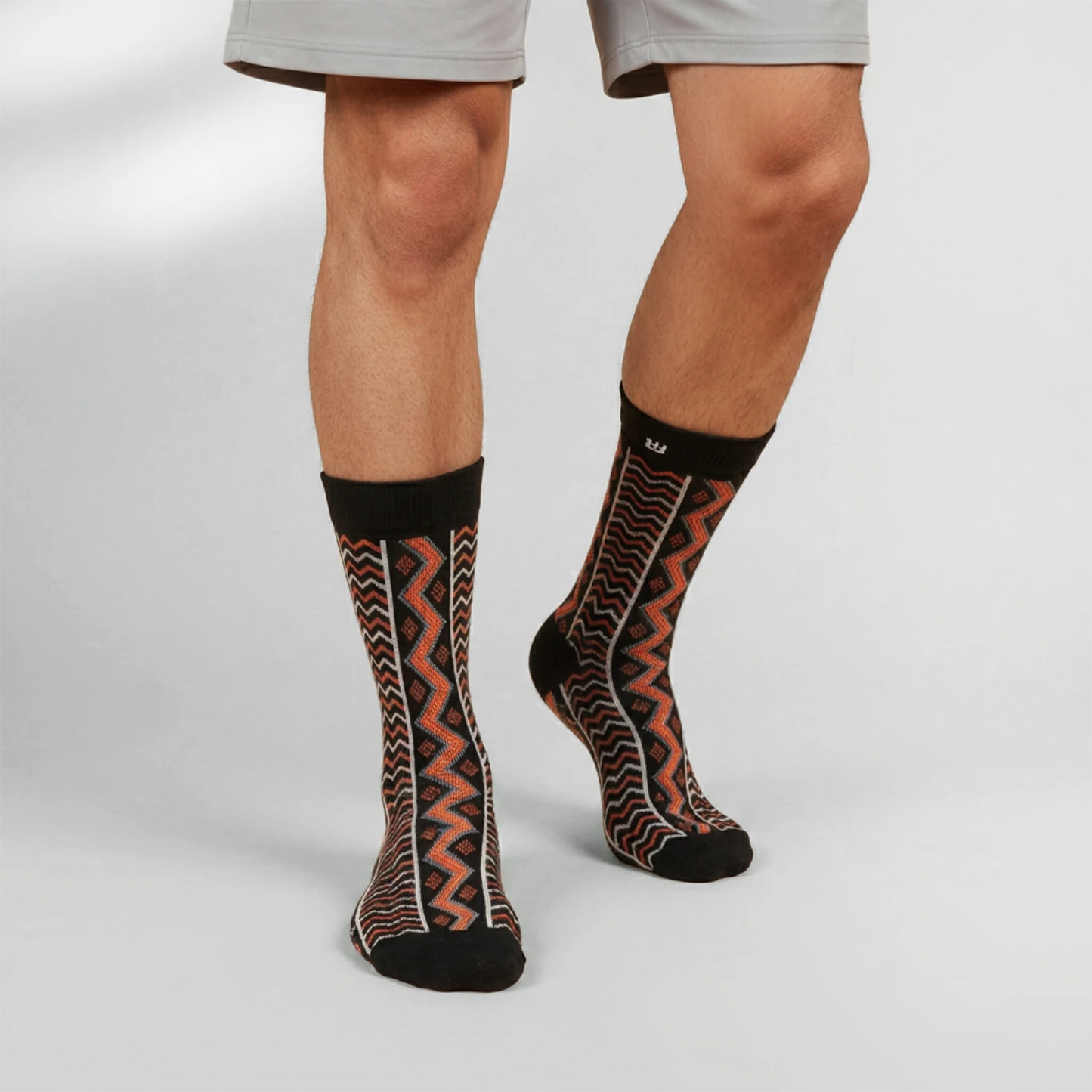 Tribal Wave Socks Edition