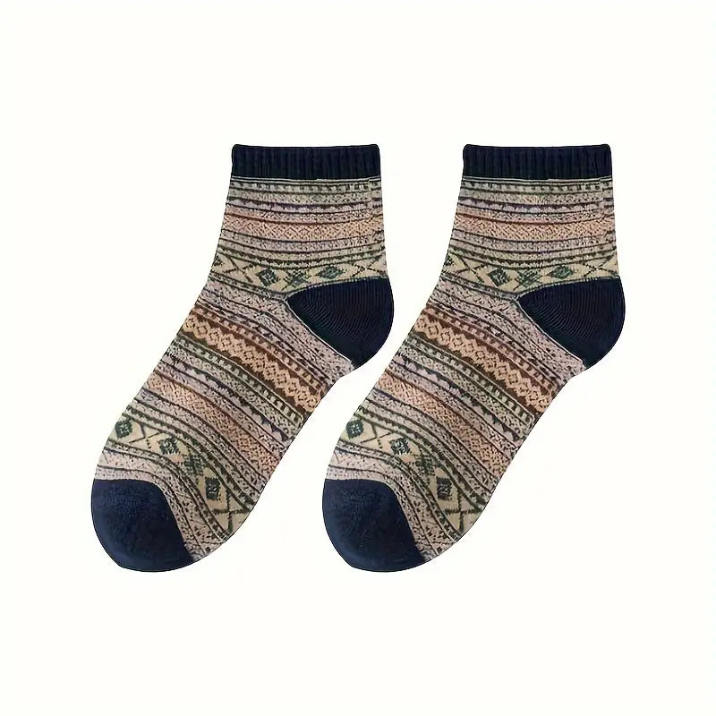 (5 Pairs) Women's Fashion Ethnic Striped Socks – Breathable & Comfortable Casual Socks for All-Season Outdoor Wear